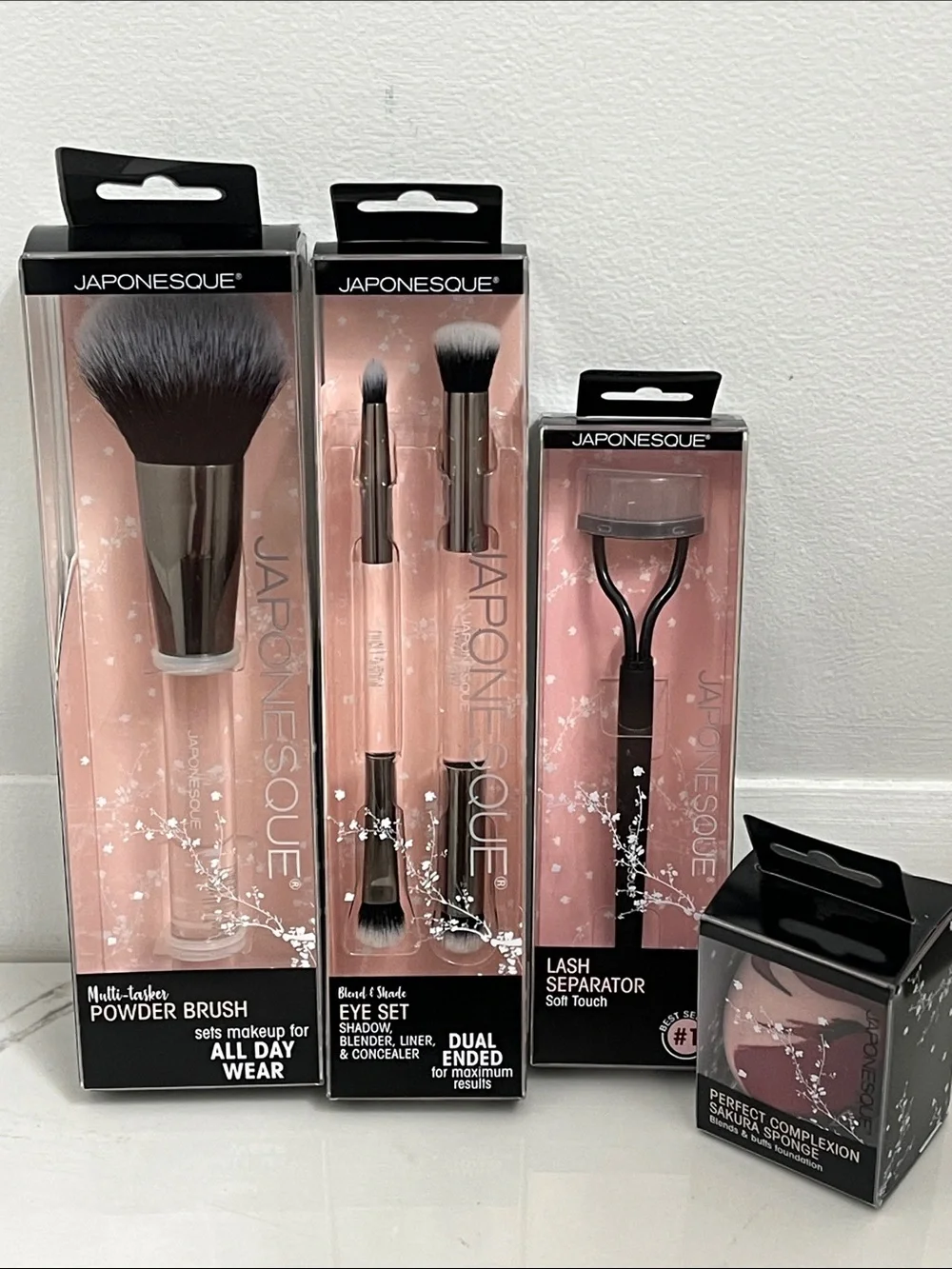 Japonesque makeup brush lot powder brush eyes lashes set lash separator sponge